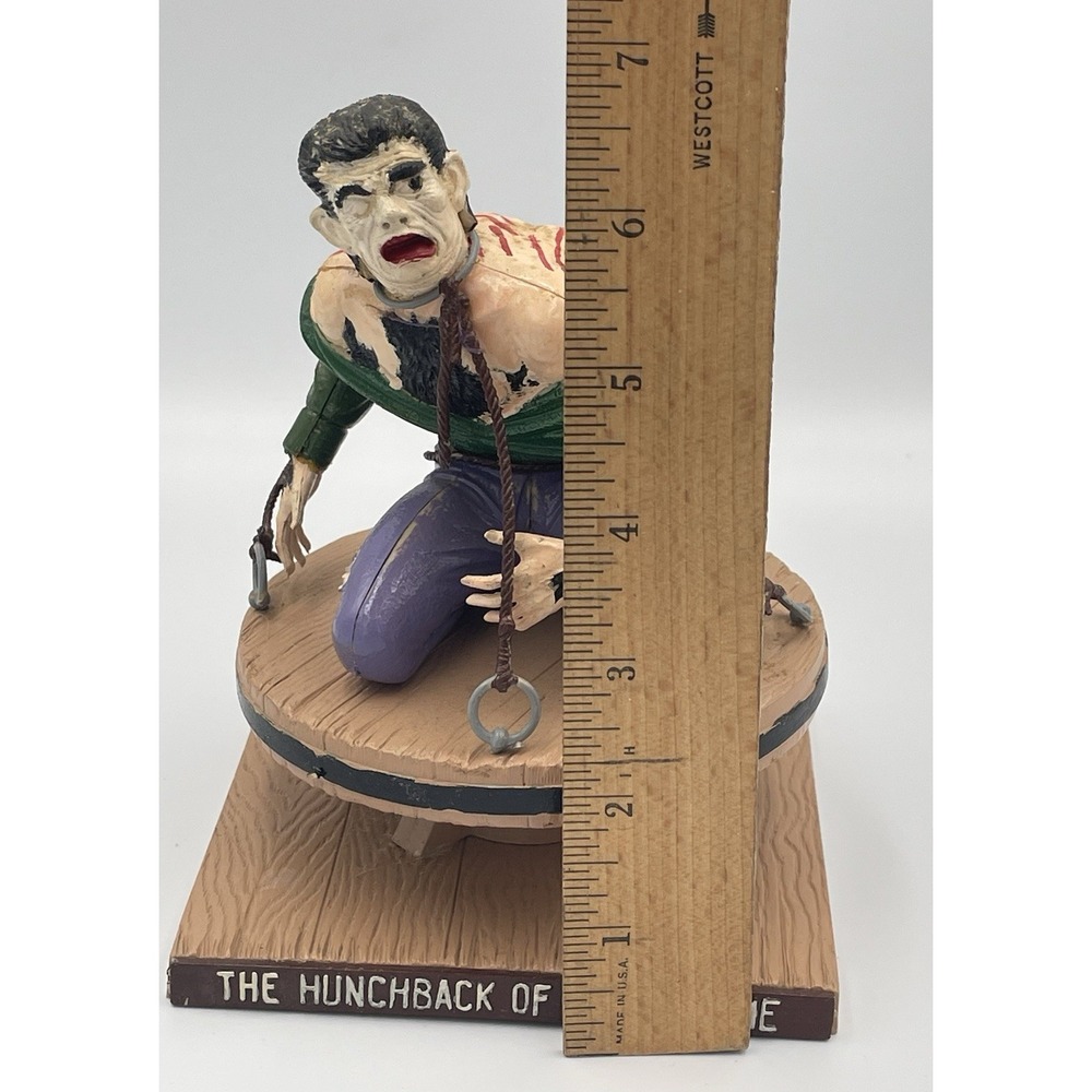 Vtg. 1963 Aurora HUNCHBACK Notre Dame Monster Model Kit Assembled Hand Painted - Picture 13 of 15
